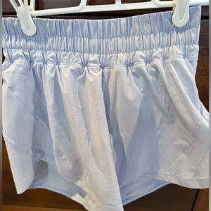 Lulu 5” track short - lined